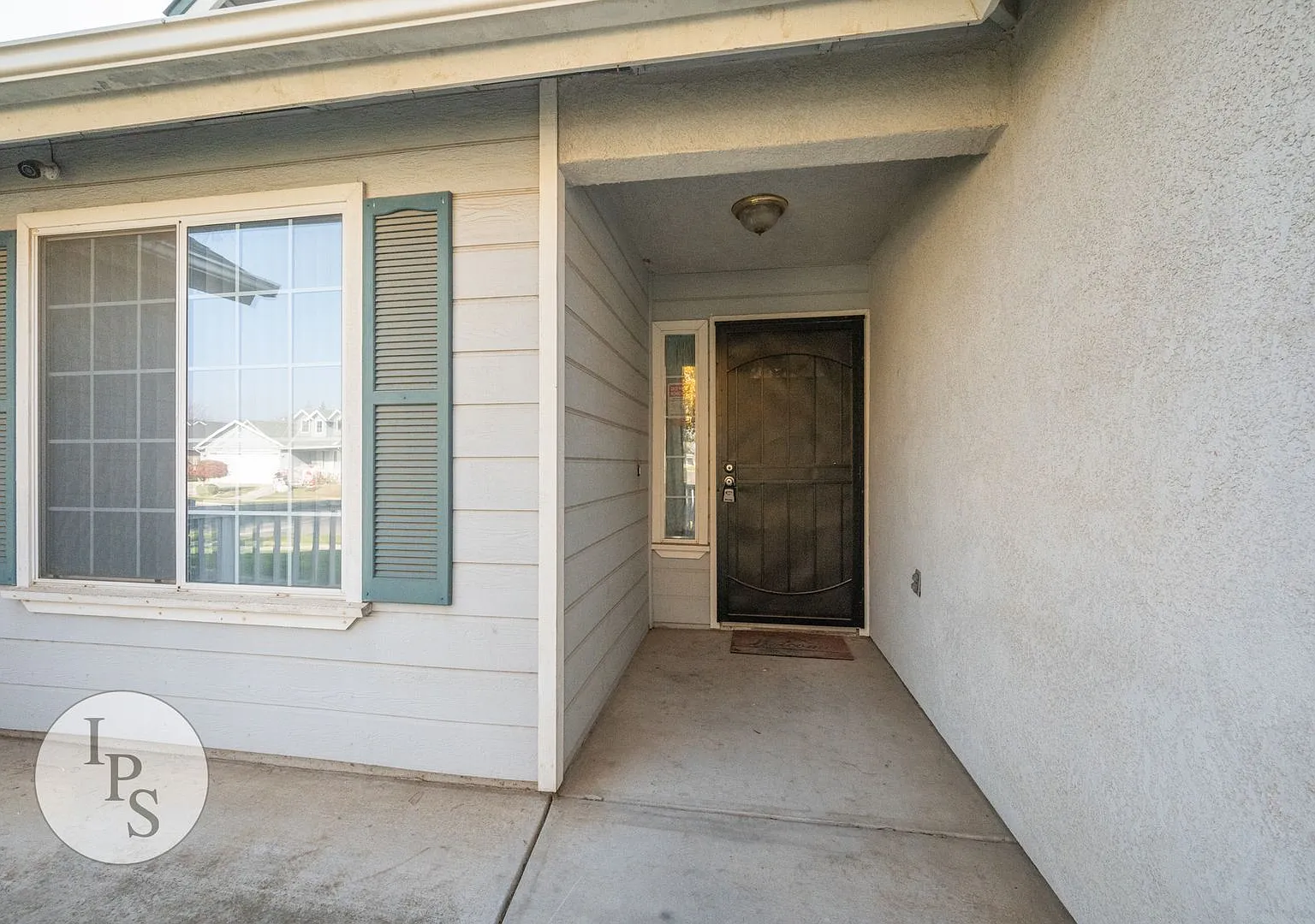 Fresno Westside Home, 3BR/2BA, Built 2002 - Lots of Amenities! — Photo 4