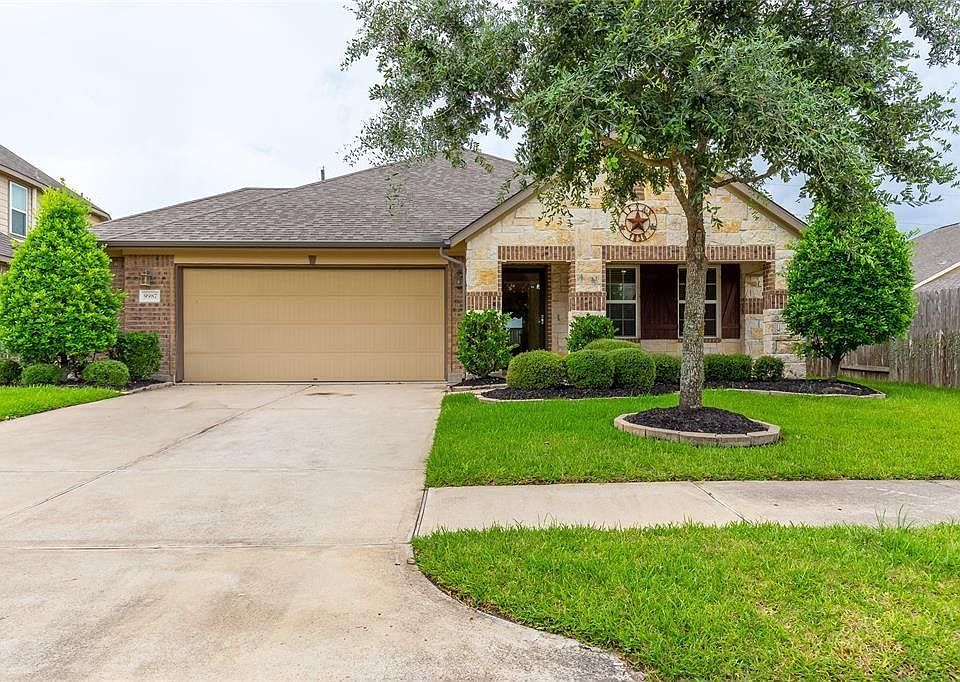 1st image of 9908 Willow Falls Ln