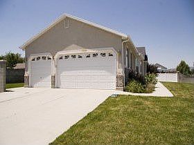 3rd image of 3129 W Martinez Way