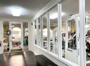 19215 Glenmoor Dr #1, West Palm Beach, FL 33409