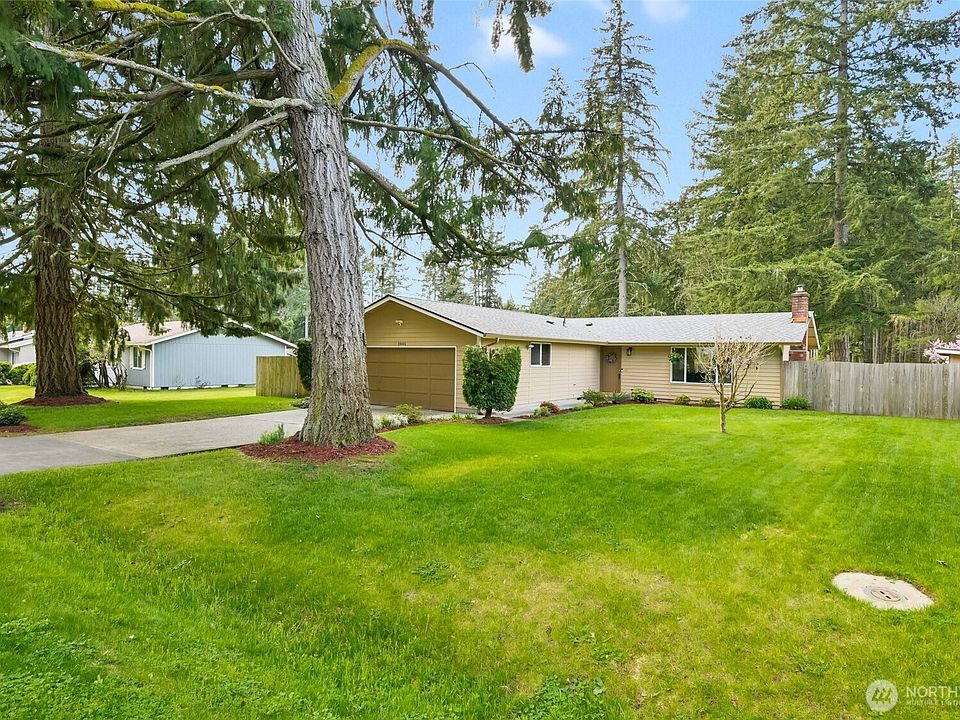 1st image of 3445 Eagle Drive NE