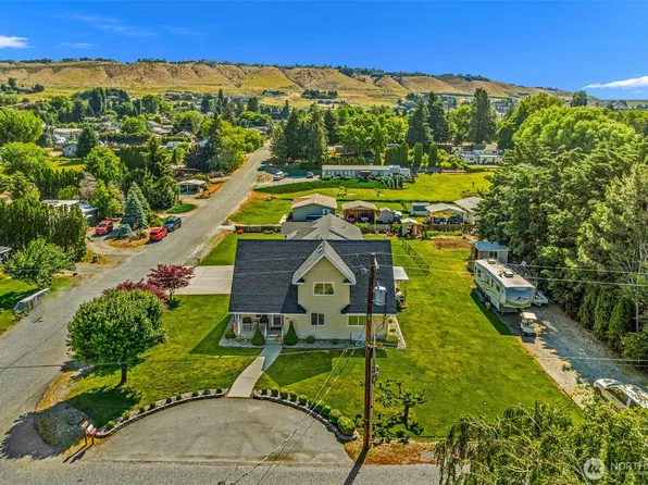 2509 NW Boston Avenue, East Wenatchee, WA 98802
