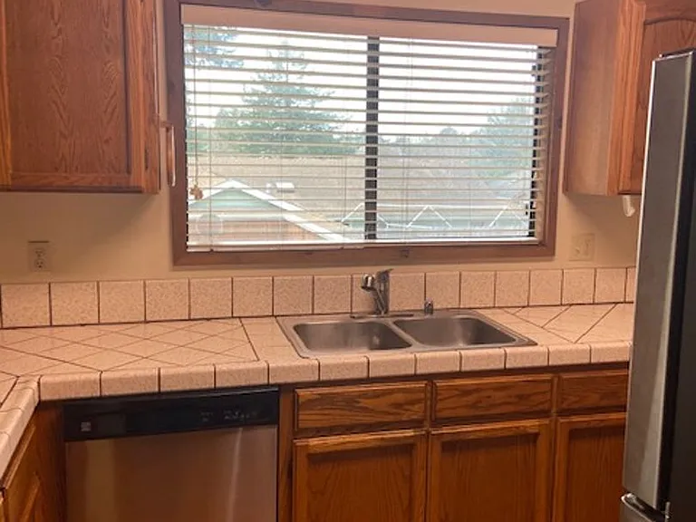 1802 McFarlan St — Photo 34