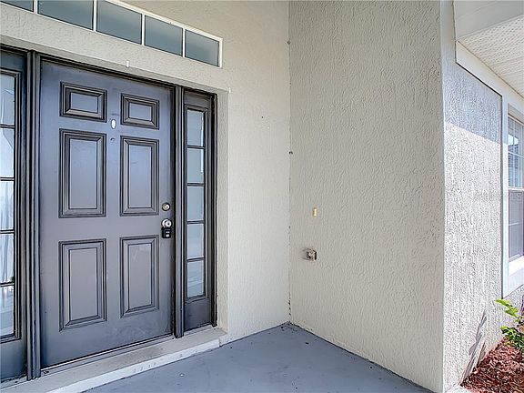 2nd image of 1079 Normandy Heights Cir