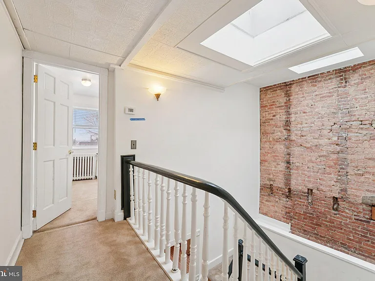 2206 E Baltimore St — Photo 25