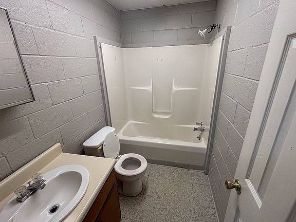 Unit Photo