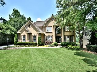 3304 Chipping Wood Ct, Milton, GA 30004