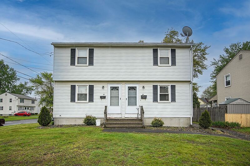 1st image of 39 Greenwood St