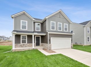 707 Knollwood Bnd, Chelsea, MI 48118