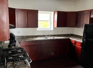 1858 High St FLOOR 2, Blue Island, IL 60406