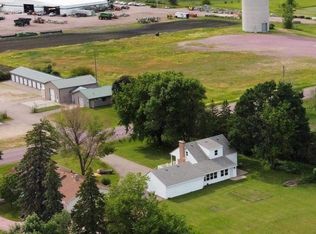 370 County Road 5, Worthington, MN 56187