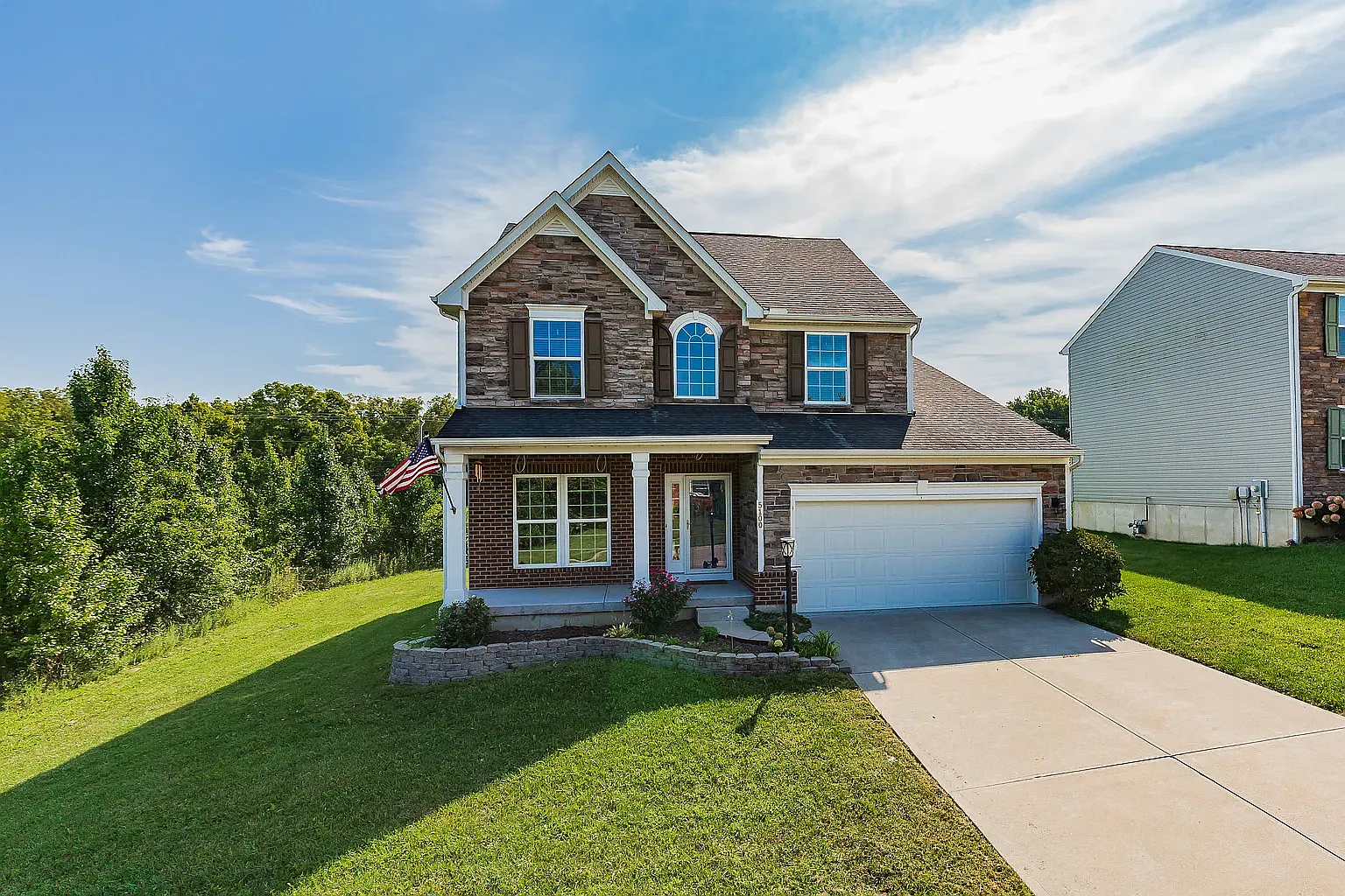 4 bed, 2799 sqft, $3,000 — Photo 1