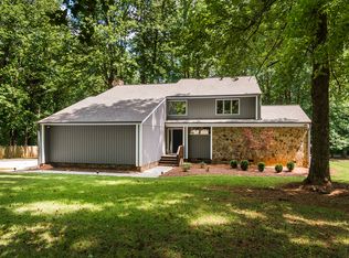 110 Forestview Dr, Elon, NC 27244