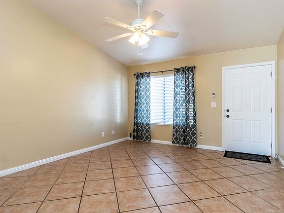 4th image of 2419 E Dolphin Ave