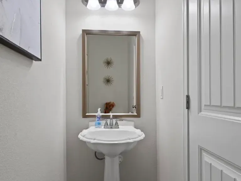 1041 Nepal Sky St — Photo 18