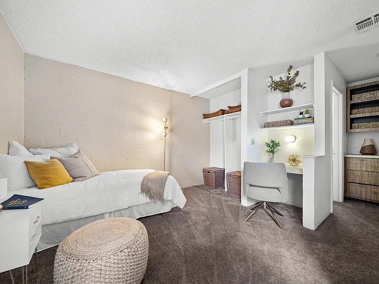 Pine View Village Apartments — Photo 13