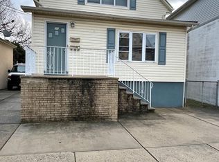 35 Calicooneck Rd FLOOR 1, South Hackensack, NJ 07606