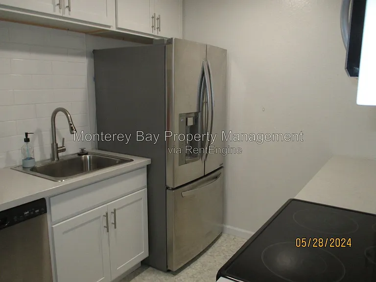 3103 Golden Oaks Ln — Photo 7