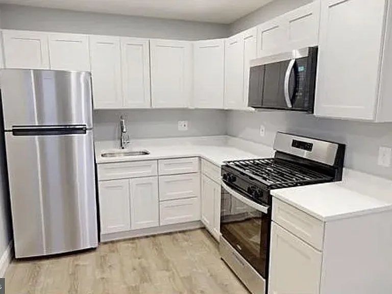 3228 Hiatt Pl NW #3 — Photo 14