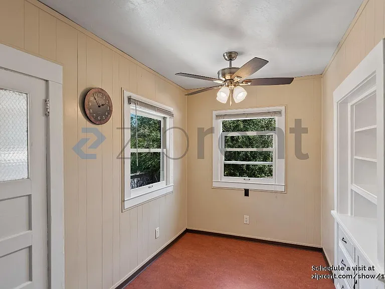1336 Parker St — Photo 11