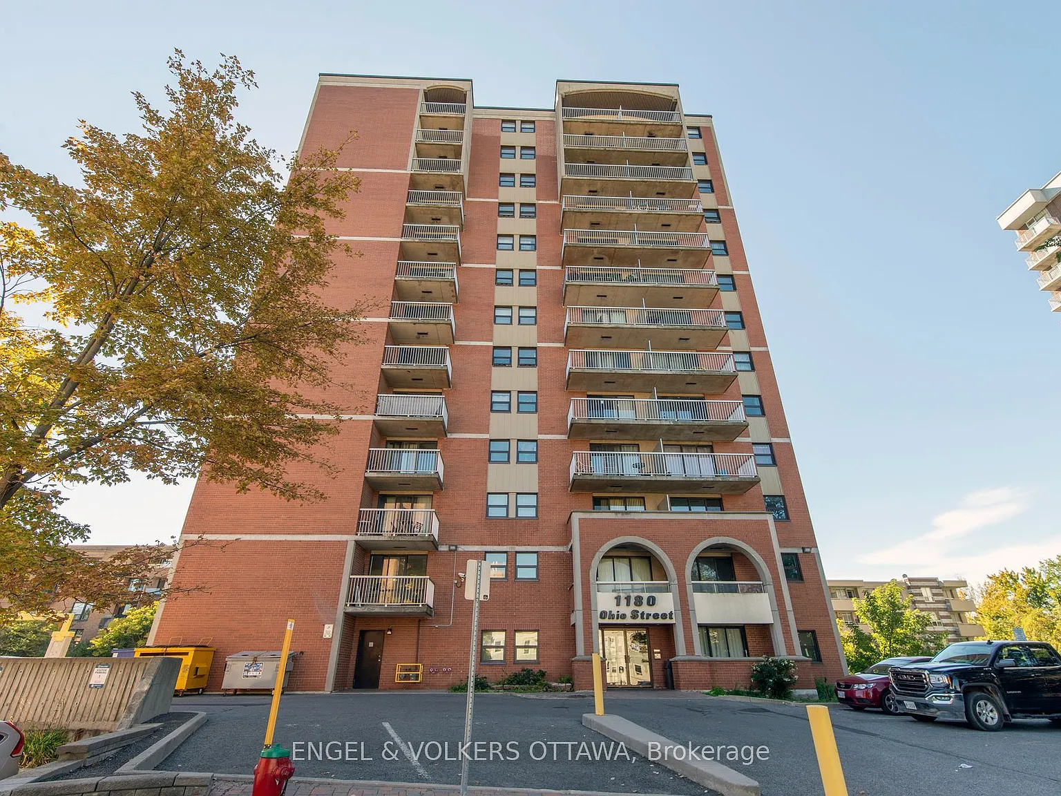 2 bed, $2,150 — Photo 1