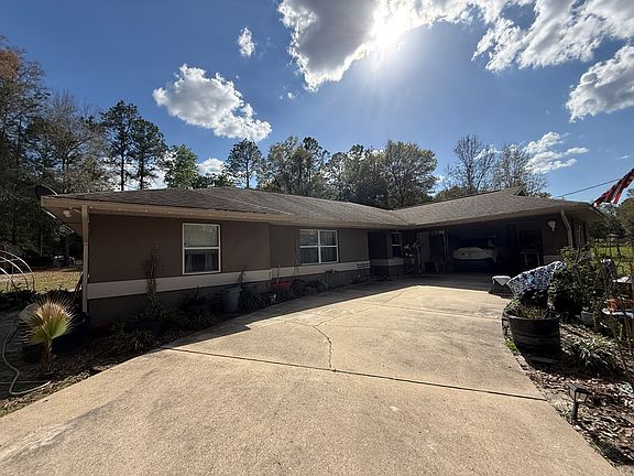 2nd image of 16290 NE 75th St