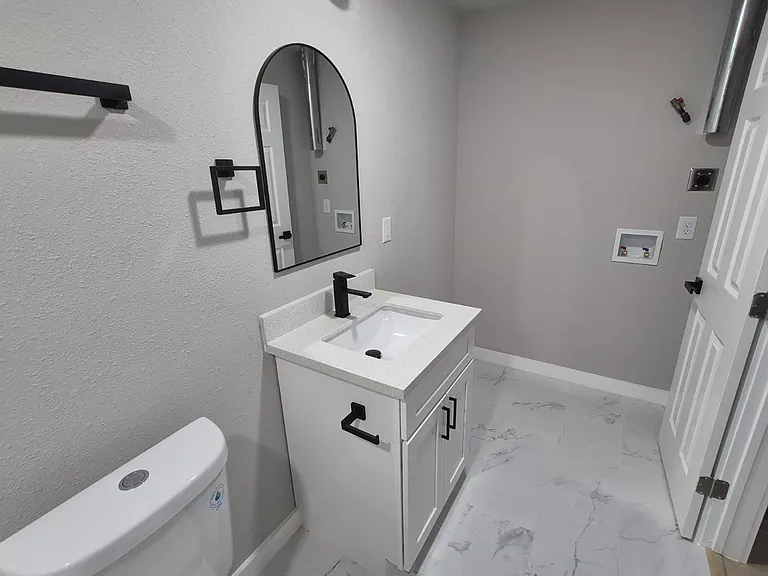 1519 McKee St #3 — Photo 3