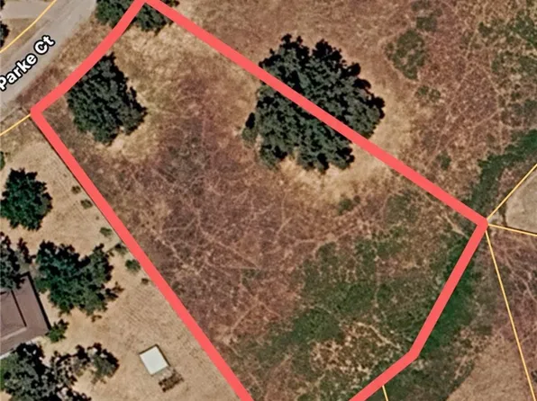 23880 Parke Ct, Tehachapi, CA 93561