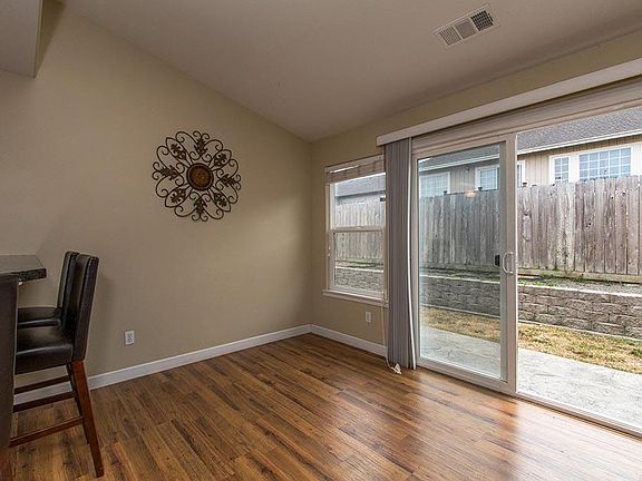 3rd image of 2330 Alfred Cir