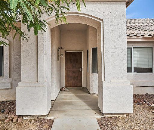 4th image of 16196 W Maricopa St