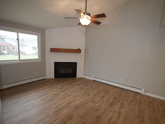 2nd image of 4362 Reka Dr