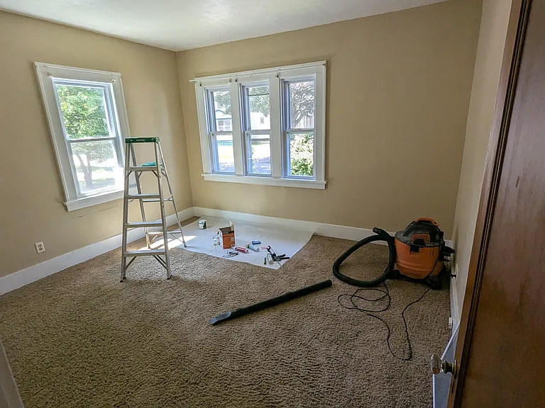 212-214 Marion St #1 — Photo 9