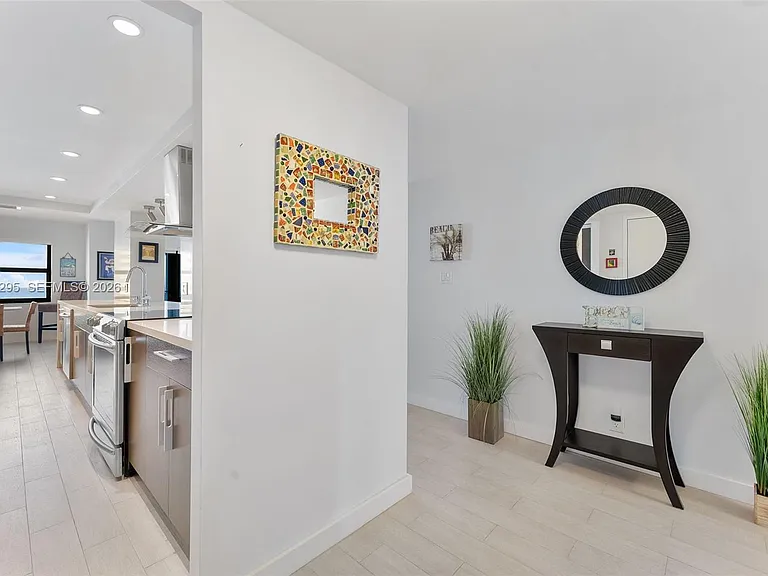5100 N Ocean Blvd #916 — Photo 17