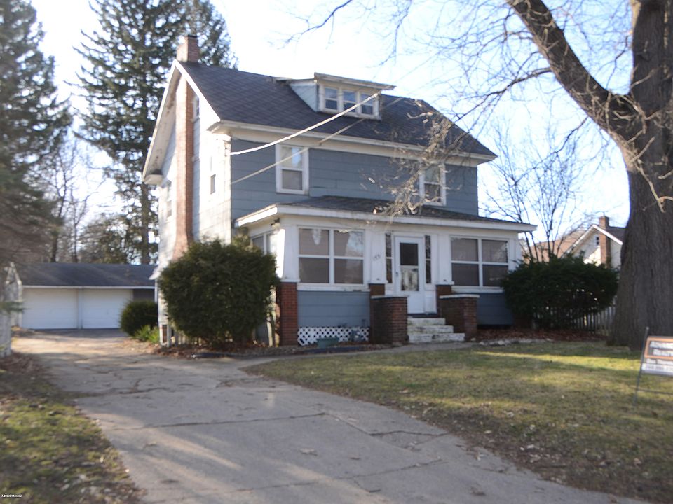 1st image of 159 Sharon Ave