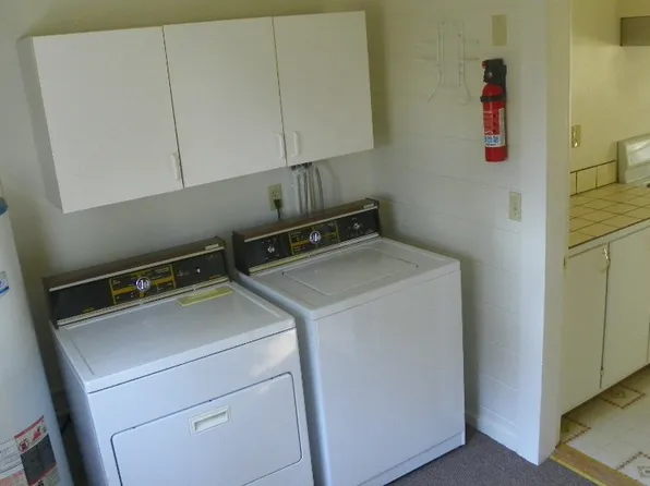 104 NE 5th St, Bend, OR 97701