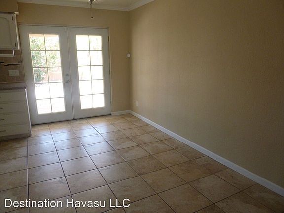 5th image of 3324 Date Row Dr