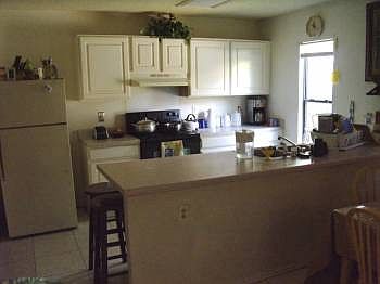 5th image of 4915 Hilltop Field Dr