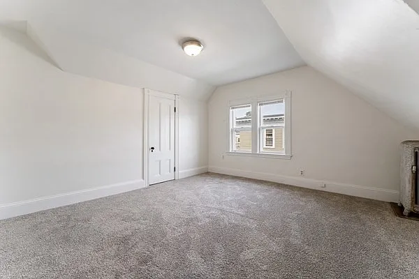 247 Park St #3 — Photo 8