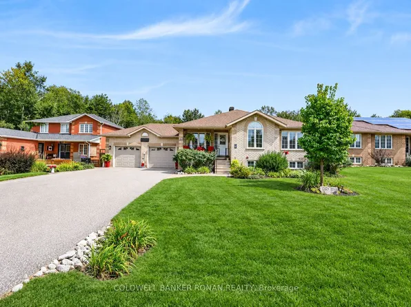 65 Burbank Cir, Adjala Tosorontio, ON L0M 1J0