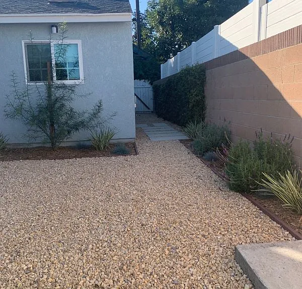 2341 Granada Ave — Photo 3