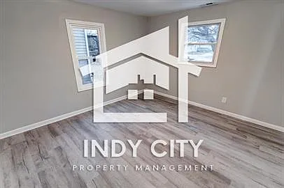 3215 Mars Hill St — Photo 5