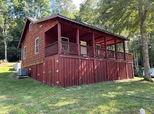 21240 Locust Branch Rd, Damascus, VA 24236