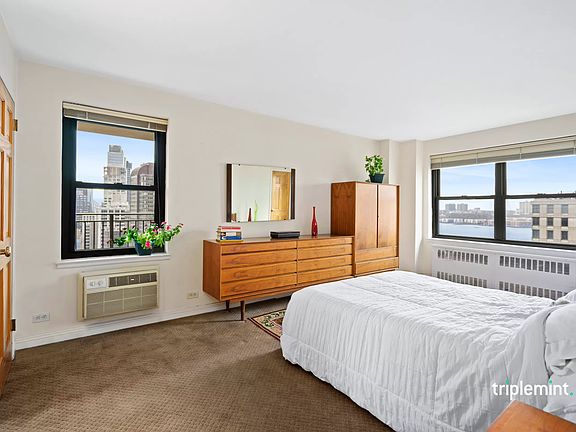 3rd image of 205 W End Ave APT 21C