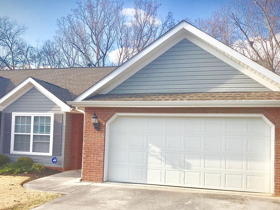 1st image of 8808 Carriage House Way