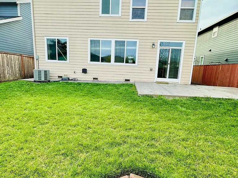 1328 SE 72nd Ave — Photo 41