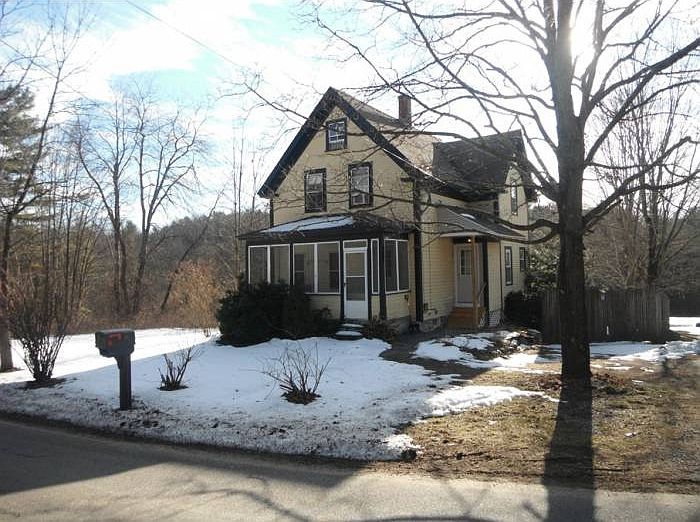 161 Kemp St Groton