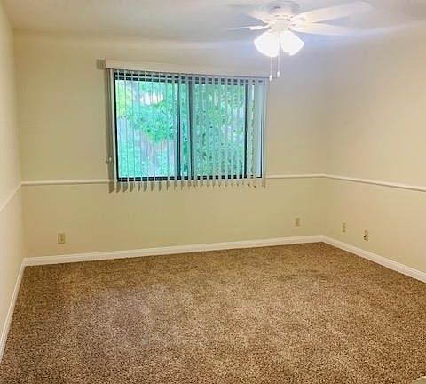 5th image of 430 S Niagara St APT 211
