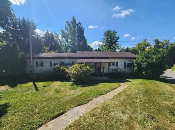 4404 Byers Rd, Chambersburg, PA 17202