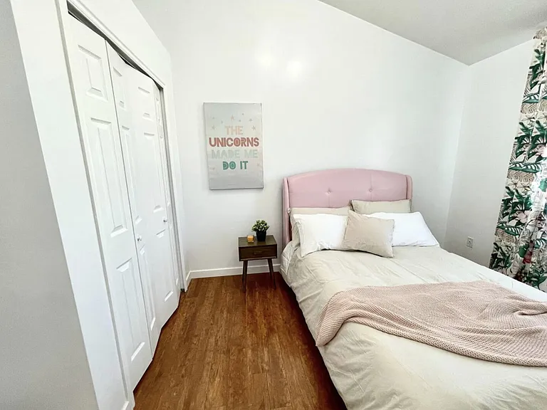 W Premier Ln — Photo 15