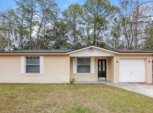 8319 Gullege Dr, Jacksonville, FL 32219